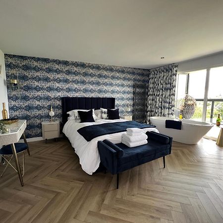 Loudoun Mains Luxury Lodges Newmilns Buitenkant foto
