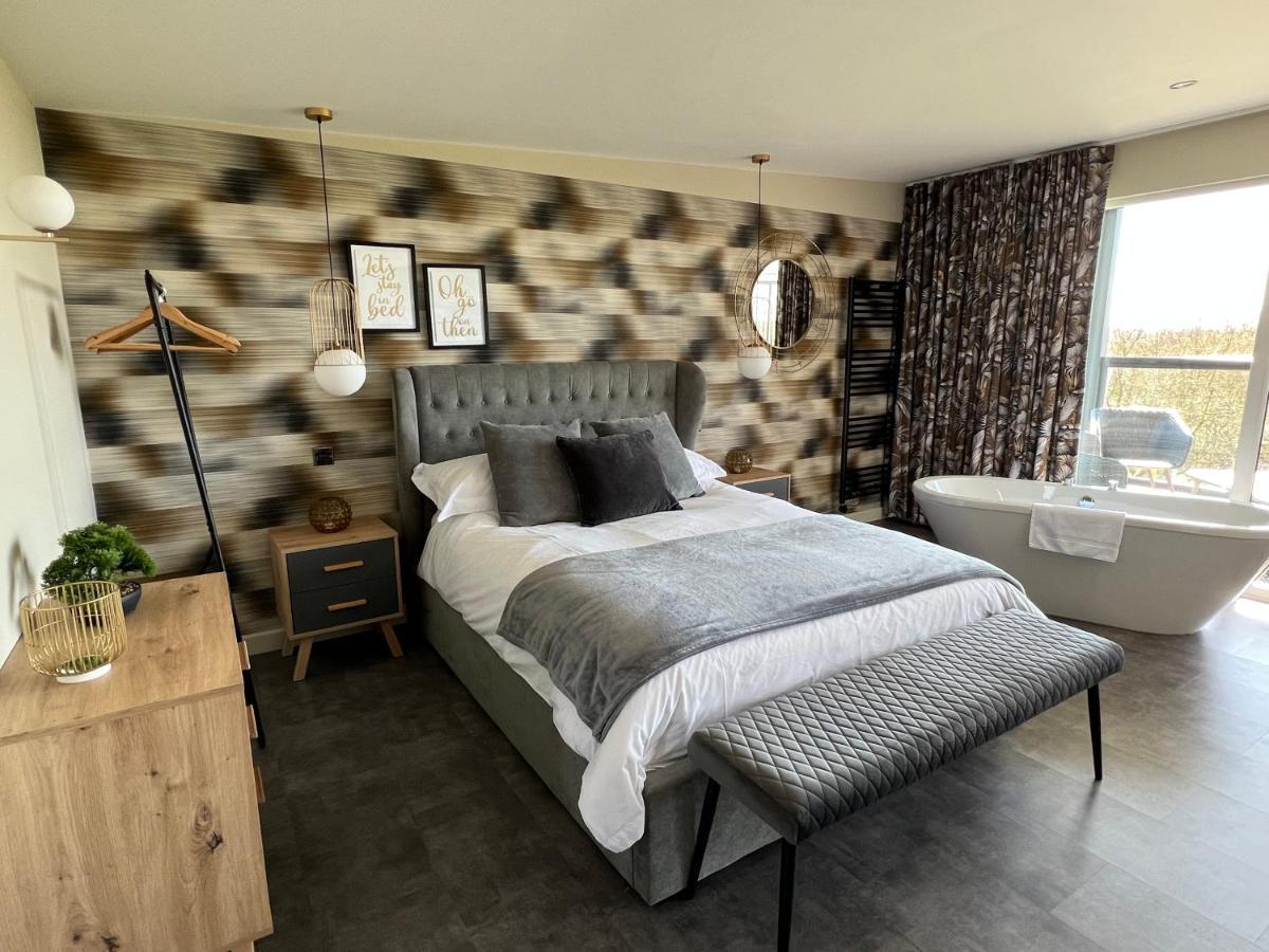 Loudoun Mains Luxury Lodges Newmilns Buitenkant foto