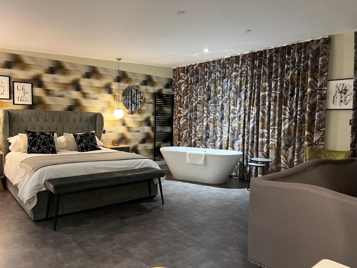 Loudoun Mains Luxury Lodges Newmilns Buitenkant foto